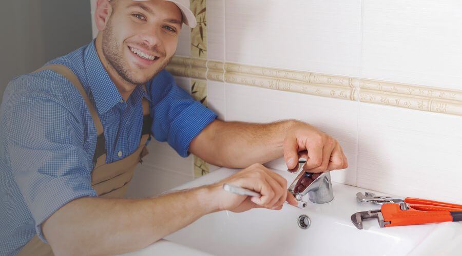 Faucet cartridge replacement in Worden, IL